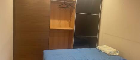 2 soverom, strykejern/-brett, wi-fi og sengetøy