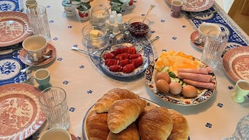 Gratis kontinental morgenmad hver dag