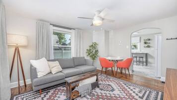 TV connectée, espaces bureaux