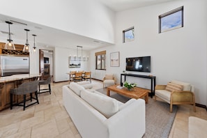 Living area - Luxury Coastal Home with Rooftop Deck & Ocean Views in Newport Beach (Newport Beach)