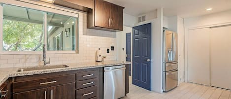 Microwave, oven, stovetop, dishwasher