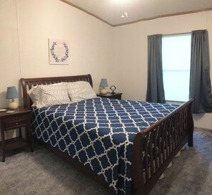 3 bedrooms, in-room safe, iron/ironing board, free WiFi