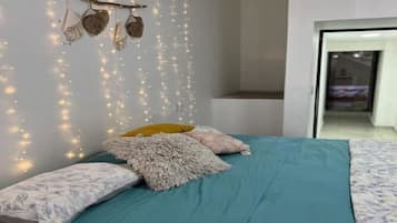 1 bedroom, WiFi, bed sheets