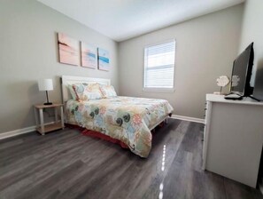 2 chambres, accès au Wi-Fi (inclus), literie fournie