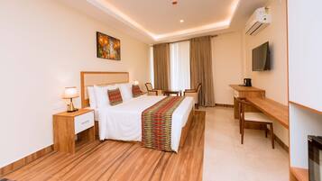 1 bedroom, premium bedding, minibar, individually decorated