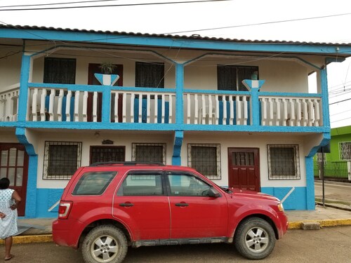 Arca De Alianza _ Family Friendly, Full
Kitchen, Air Conditioning, Strong Wi-Fi.