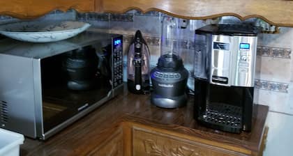 Arca De Alianza _ Family Friendly, Full
Kitchen, Air Conditioning, Strong Wi-Fi.