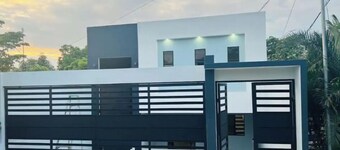 Mission House, sleeps up to 20
