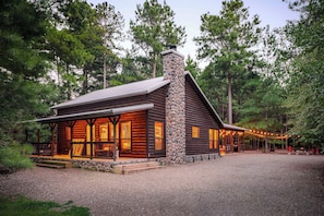 Exterior - Modern Hochatown Cabin: 2 King Suites w/ Private Baths, Hot Tub & Arcade (Broken Bow)