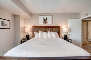 1 bedroom, desk, iron/ironing board, free WiFi