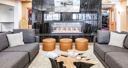 Shadow Ridge 312-3 | Walk to Lifts | Mountain Views | Kitchen | Fireplace | Pool & Hot Tub | Sauna