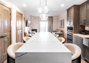 Dining - Westgate 4311-A | Ski-In/Out | Soaking Tub | Ski Valet | Pools & Hot Tubs | Resort Amenities (Park City)