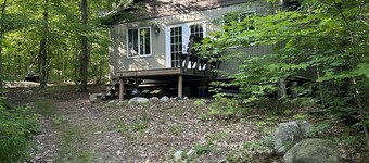 Waterfront Cottage for Rent in Parry Sound Region 
