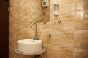 Deluxe Room | Bathroom - Amiingo Hotels and Apartment  Kano (Kano)