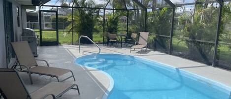 Outdoor pool, a heated pool
