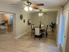 Dining - Southeast escape in Cape Coral  (Cape Coral)