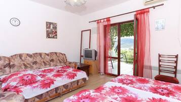 2 عدّة غرف نوم