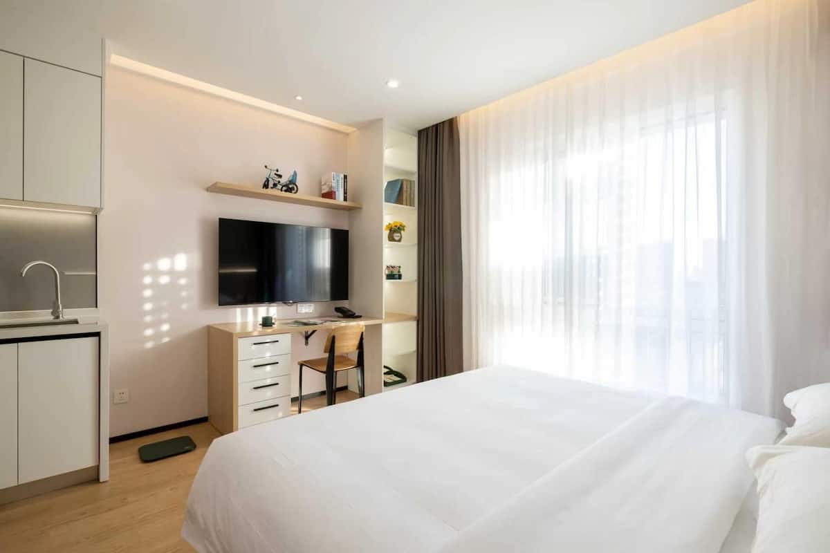 Economy Room | Peralatan tempat tidur premium, gebar bulu kapas, busa memori 