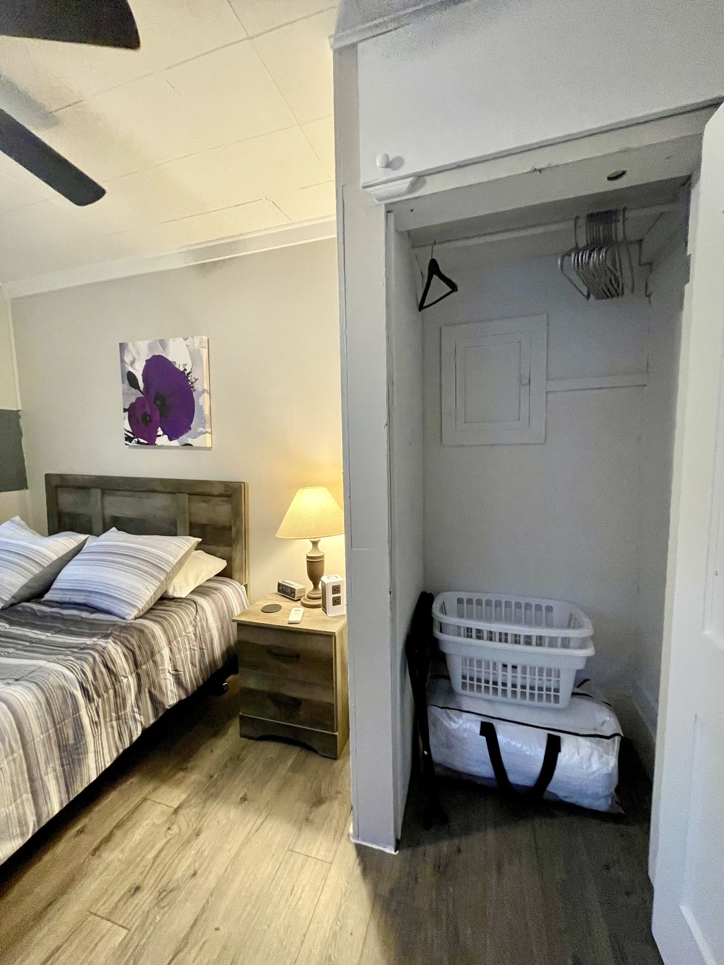 1 多间卧室、办公桌、熨斗/熨衣板、免费 WiFi