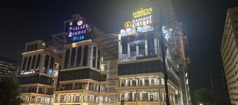 Hibiscus Select Hotel