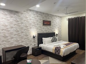 Room - Hibiscus Select Hotel (Greater Noida)