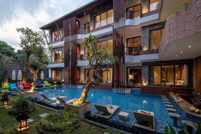 Mokko Suites Batubelig