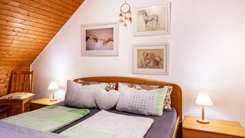 2 bedrooms, bed sheets