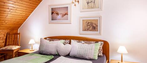 2 habitaciones y ropa de cama