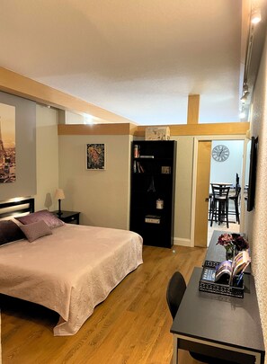 1 間睡房、熨斗/熨衫板、Wi-Fi、床單