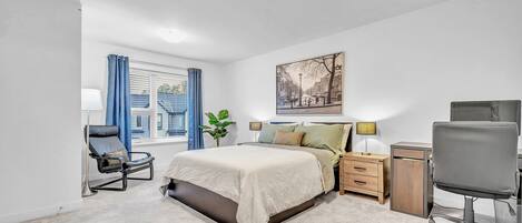 3 slaapkamers, een bureau, een strijkplank/strijkijzer, gratis wifi