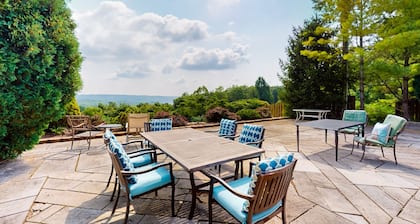 22 Acres overlooking Hoosier National Forest and beautiful Lake Monroe