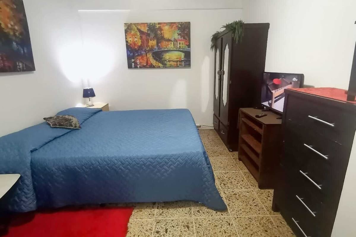 Chambre simple Standard | AccĂšs au Wi-Fi (inclus)