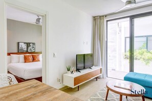 1 bedroom, in-room safe, iron/ironing board, WiFi