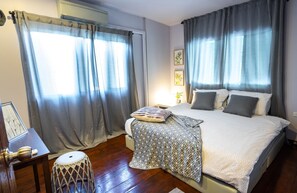 Talo | 3 makuuhuonetta, työpöytä, silitysrauta/-lauta, ilmainen Wi-Fi