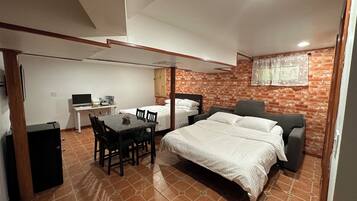 1 chambre, fer et planche à repasser, Wi-Fi, draps fournis