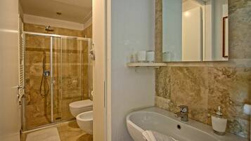 Dusche, Haartrockner