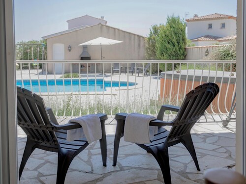 Luxury villa with private pool and hot tub