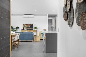 Uklassifisert bilde, 2 av 24, knapp