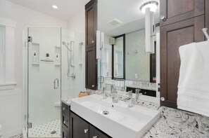 Hair dryer, towels