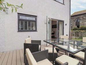 Property grounds - Rydal Rock (Ambleside)