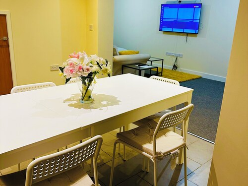 Lady Charlotte house is suitable for workers and large families for vacation 