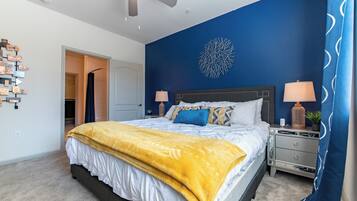 2 bedrooms, iron/ironing board, WiFi, bed sheets