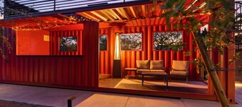 Modern Oasis: New Kitchen, Rooftop Deck, Exec Office, Pet-Friendly, Large Yard