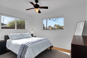2 bedrooms, desk, iron/ironing board, travel cot
