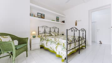 5 camere, ferro/asse da stiro, Wi-Fi gratuito, lenzuola