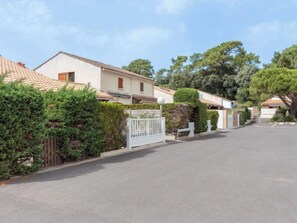 Property grounds - Les Jardins de la Palmyre by Interhome (Les Mathes)