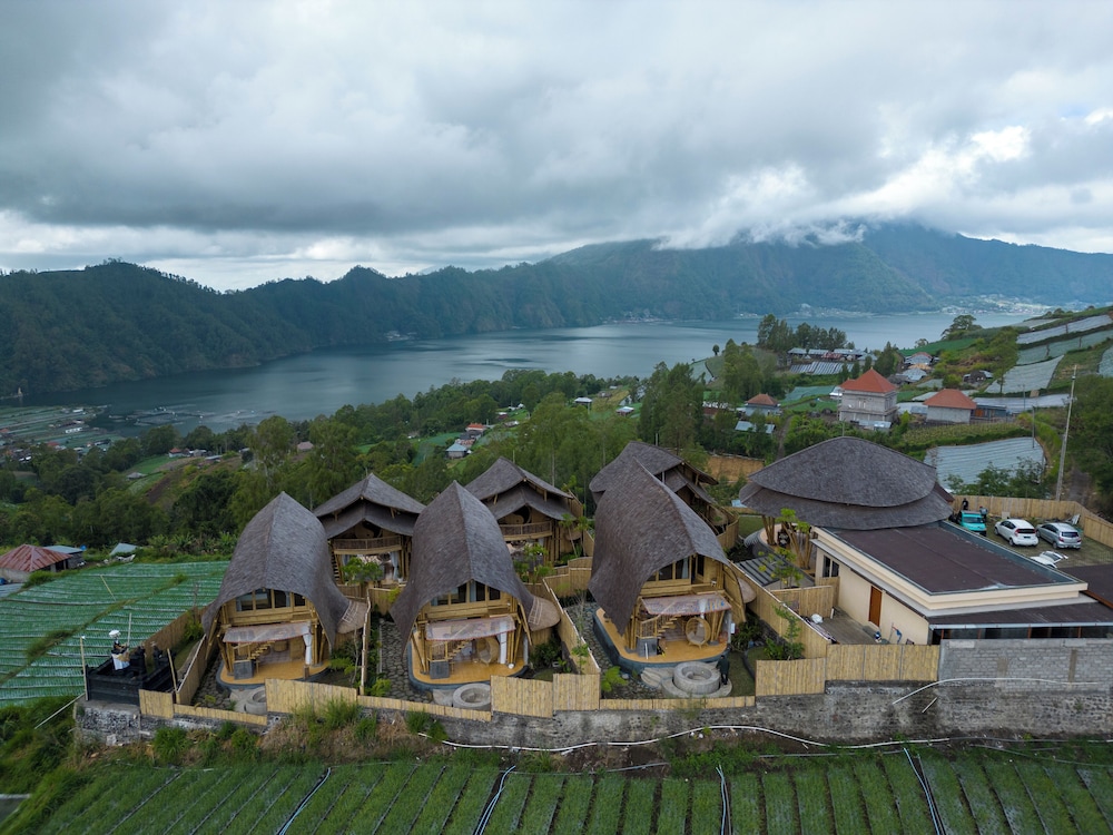 The Dewi Eco Bamboo Villa ( Official Location )