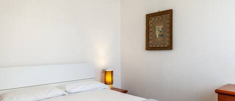 2 chambres, draps fournis