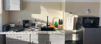 Cute Top Accommodation with King-Size Bed