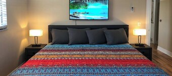 Cute Top Accommodation with King-Size Bed